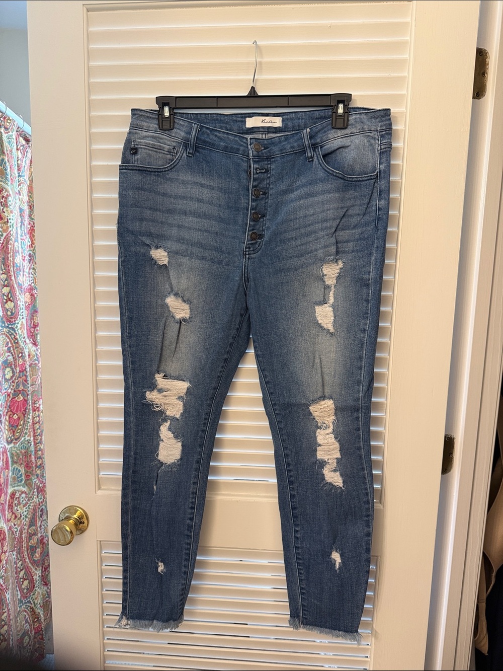KanCan Distressed Skinny Jeans in Medium Blue Wash